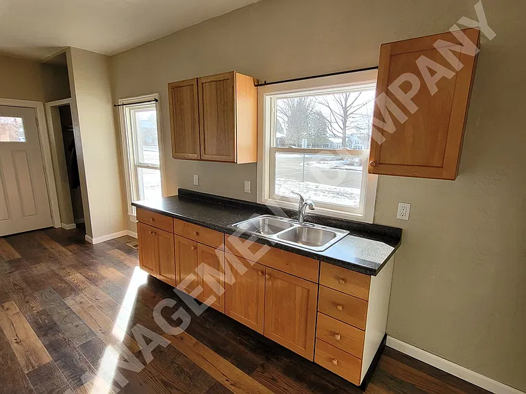 513 W Beacon Ave #513A — Photo 4