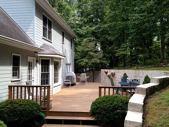 4th image of 3115 Lockwood Dr