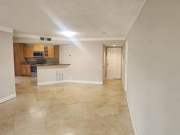 8871 Wiles Rd — Photo 27