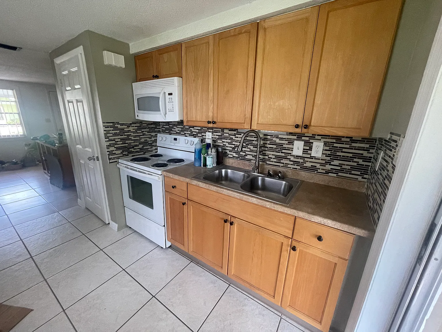 37312 Hannah Ln — Photo 2
