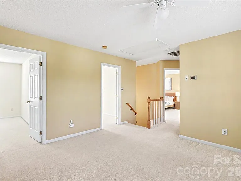 14802 Bergerac Ct — Photo 6