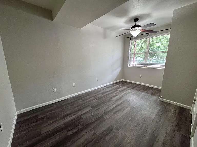 5423 Water Tower Promenade — Photo 23