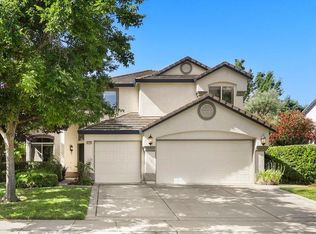 9588 Lakepoint Dr, Elk Grove, CA