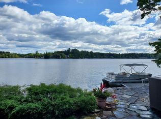 75 W Shore Rd, Windham, NH 03087