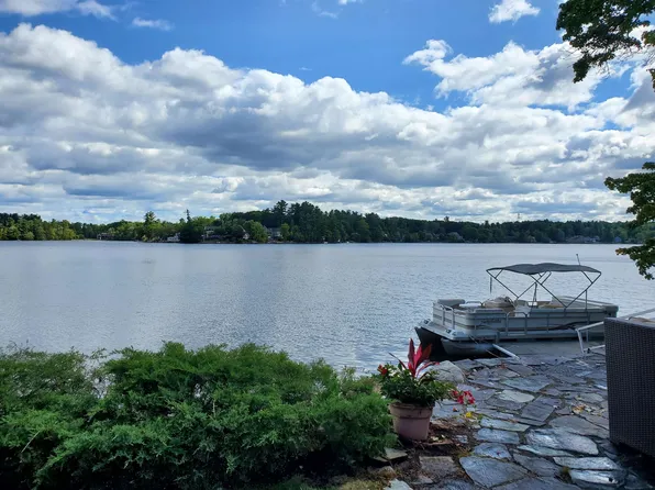 75 W. Shore Road, Windham, NH 03087