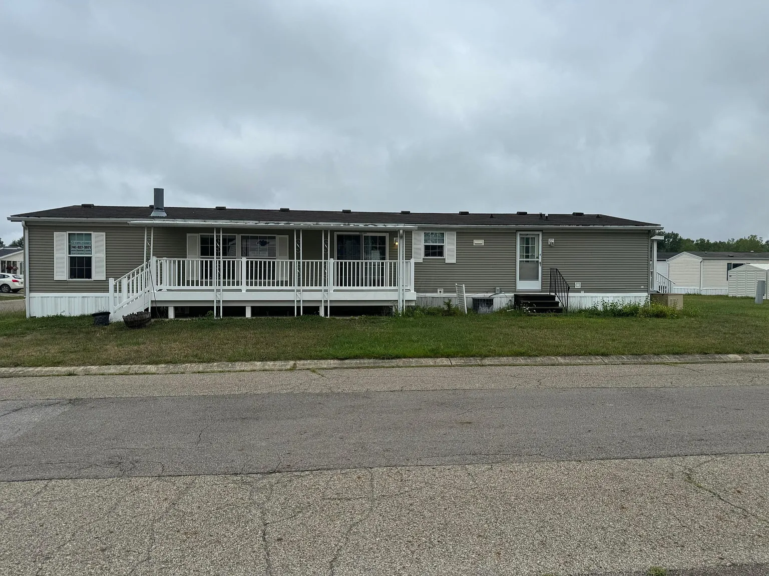312 Ronald Dr photo 1