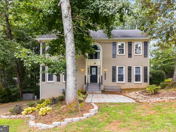 1692 Windsor Chase Ct, Lawrenceville, GA 30043