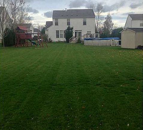 3rd image of 3642 Trails End