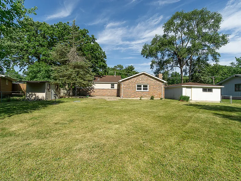 4N036 Wood Dale Rd — Photo 20