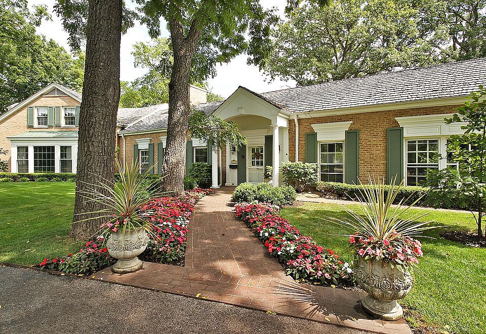 1st image of 715 Glen Ct