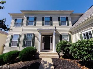 19164 Potomac Crest Dr, Triangle, VA 22172