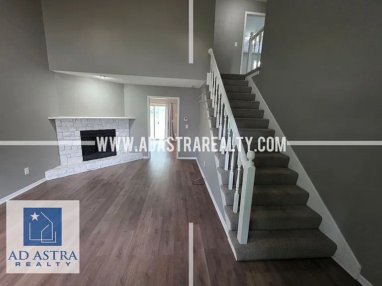 11807 Caenen St — Photo 4