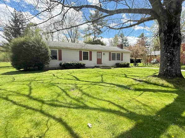 387 Main Street, Castleton, VT 05735