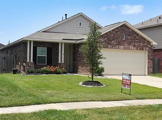 117 Rustic Colony Ln, Dickinson, TX 77539