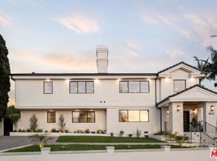 8072 Kentwood Ave, Los Angeles, CA 90045