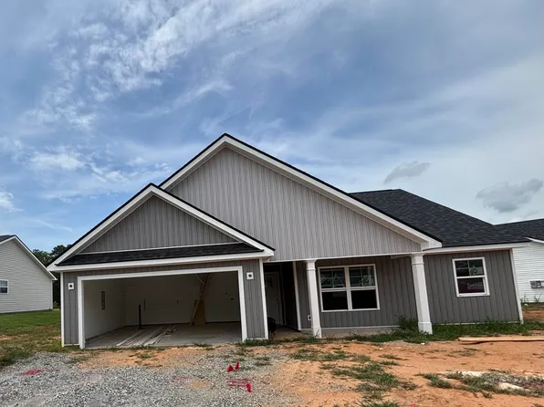 104 Brently Dr, Chesnee, SC 29323