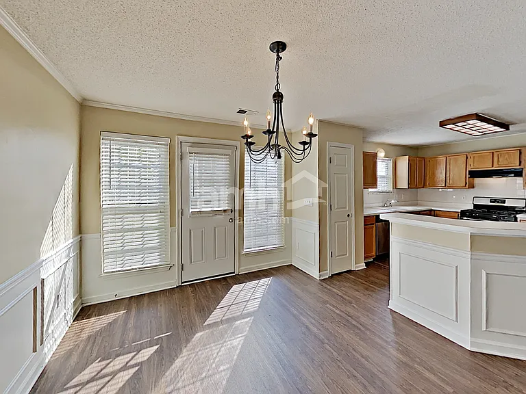 4473 High Gate Dr NW — Photo 6
