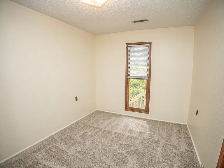 115 Traci Dr #11 — Photo 13
