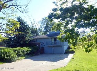 1181 Huntly Rd, Niles, MI 49120