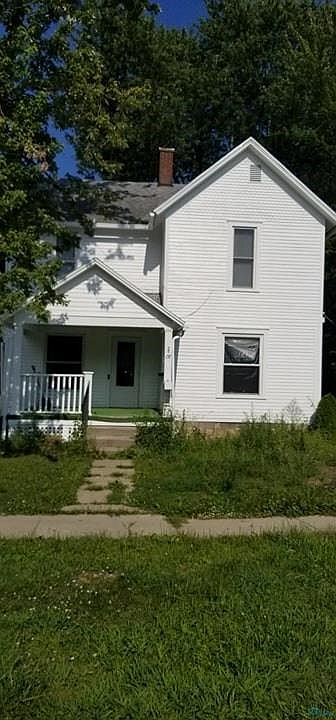 1st image of 137 S Franklin St