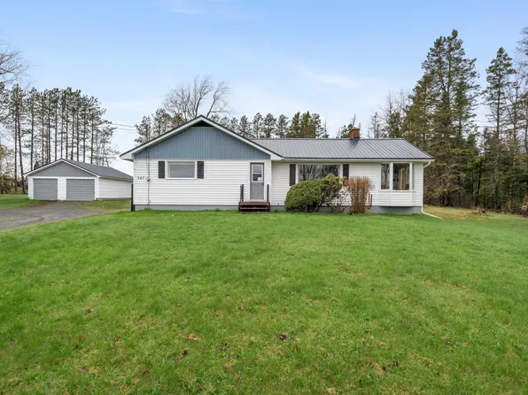 945 Pictou Rd E, Colchester, NS B6L 2N1