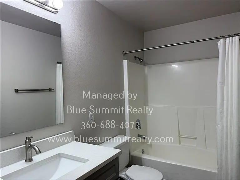 6031 Stanwick Ln SE — Photo 10