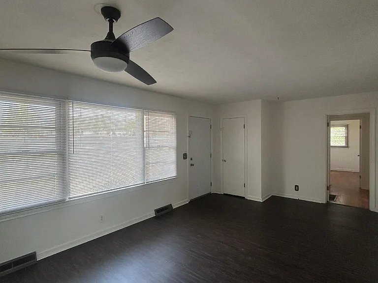 1125 Martin St — Photo 19