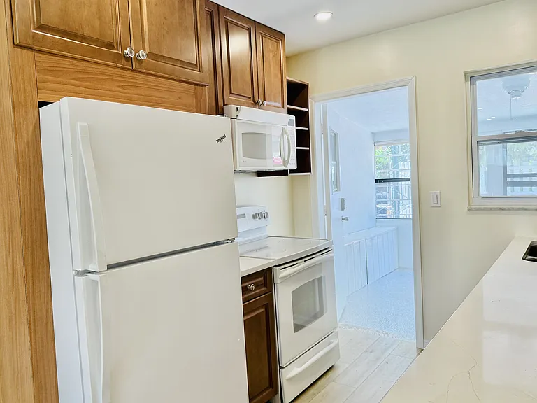 690 98th Ave N #1 — Photo 14