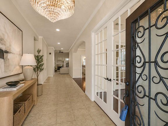 4th image of 3115 Canyon Oak Ct