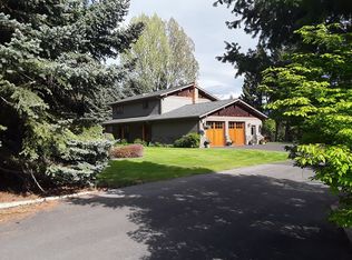 1896 Riverwood Dr, Columbia Falls, MT 59912