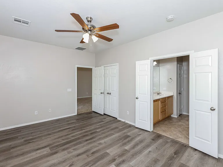 6166 Jutland Ave — Photo 11