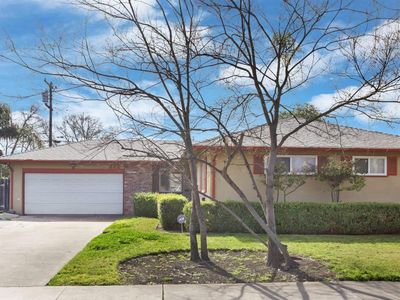 222 E El Campo Ave, Stockton, CA, 95207