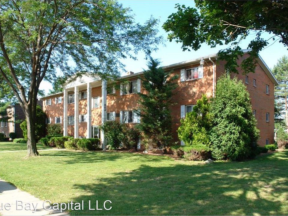 1st image of 902 E Sturgis St APT 11