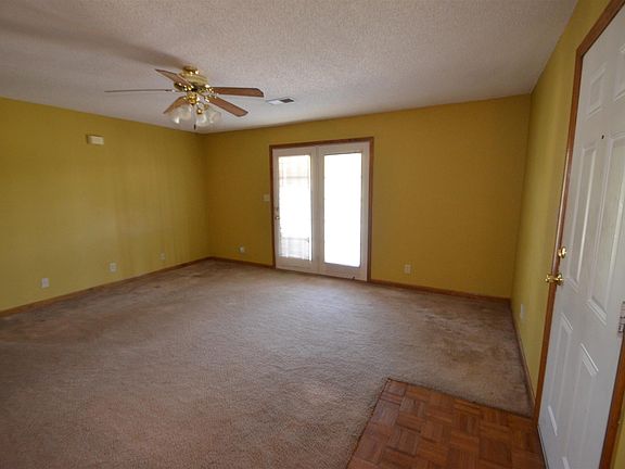 4th image of 370 Jack Miller Blvd APT H
