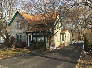 524 Ridge Rd, Webster, NY 14580