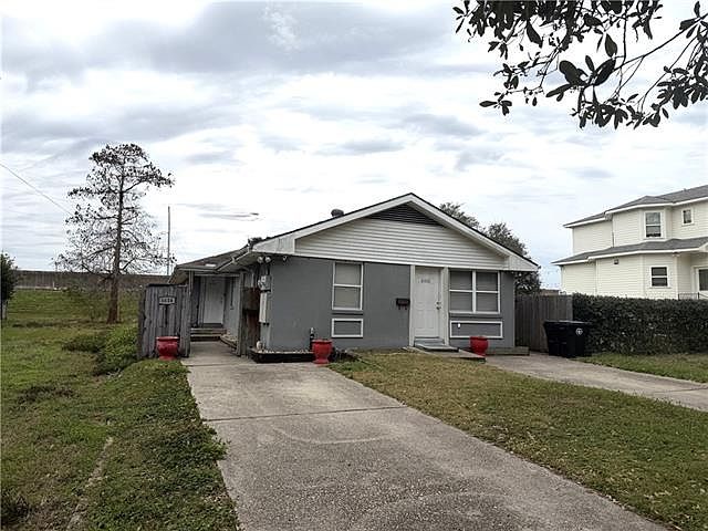 1st image of 6614 Bellaire Dr