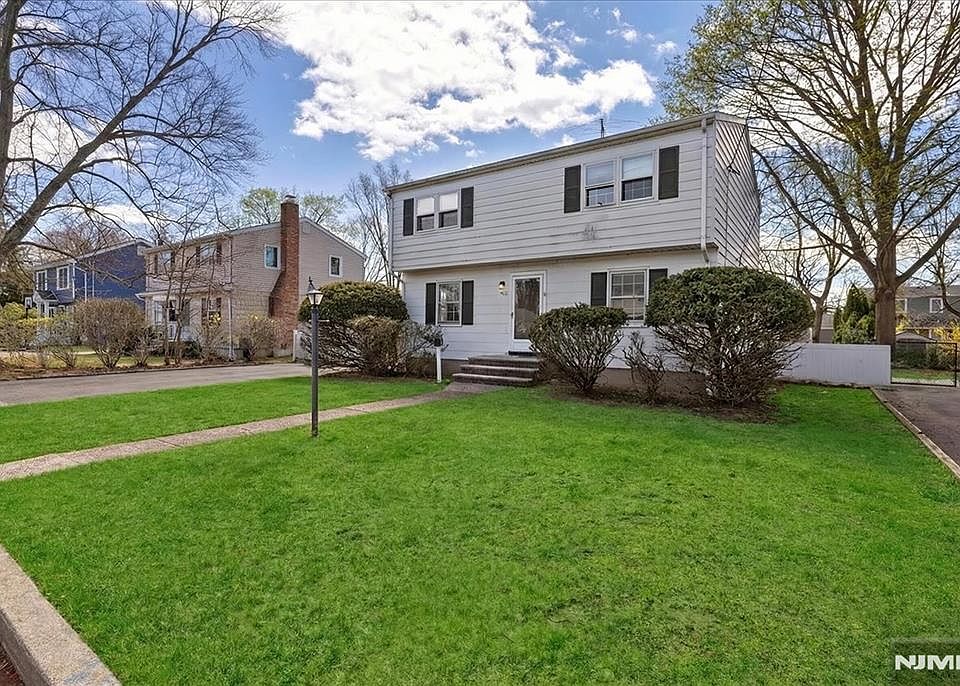 1st image of 705 Wilson Ct