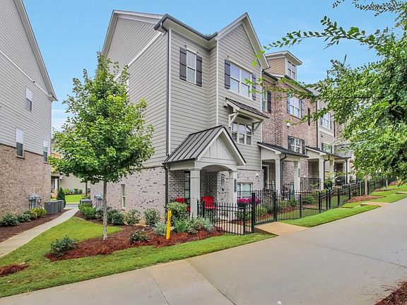 3rd image of 308 Lantana Ln
