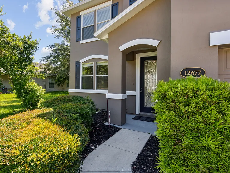 12677 Pine Marsh Way — Photo 15