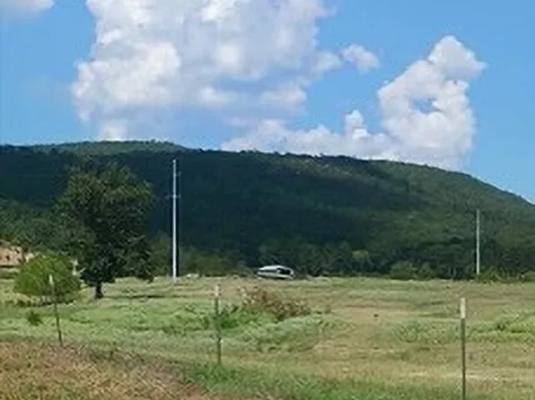 10 E Highway 270, Red Oak, OK 74563