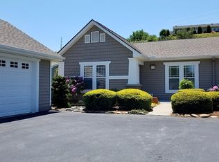 4404 Wood Duck Way, Hendersonville, NC 28792