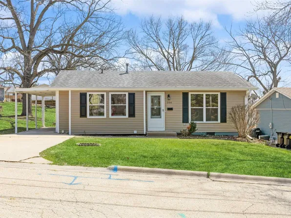 106 Leroy St, Morrison, IL 61270