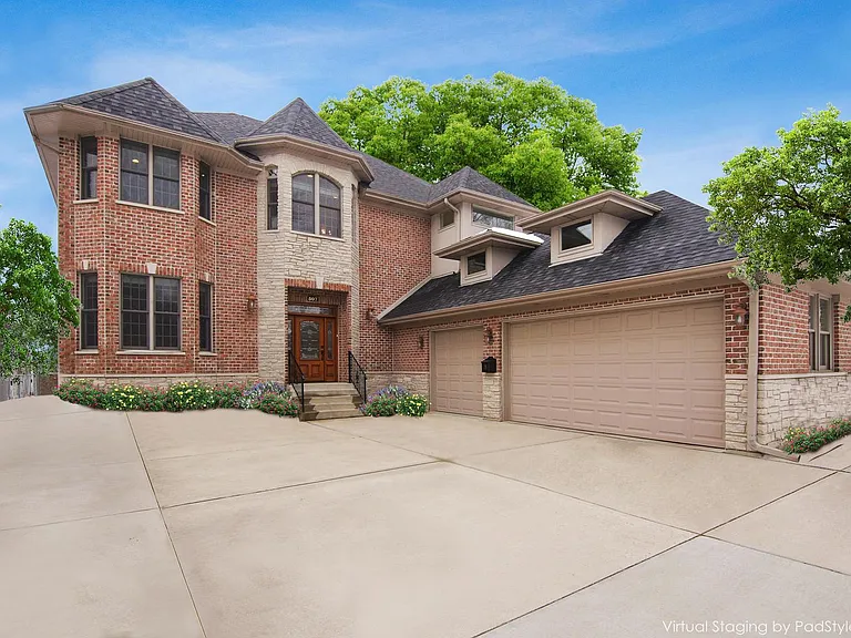 507 Locust Rd — Photo 1