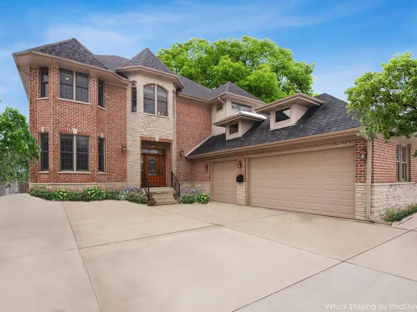 507 Locust Rd, Wilmette, IL 60091