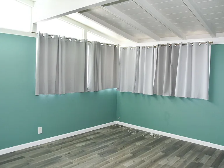 2432 W Transit Ave — Photo 24