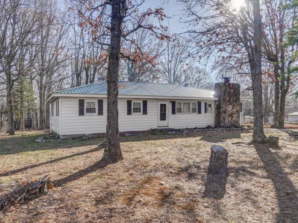 4720 State Highway 39, Aurora, MO 65605
