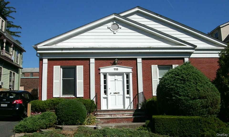 1st image of 118 High Ave #1C