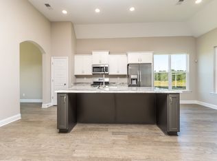 335 Cambridge Pass Dr, Oakland, TN 38060