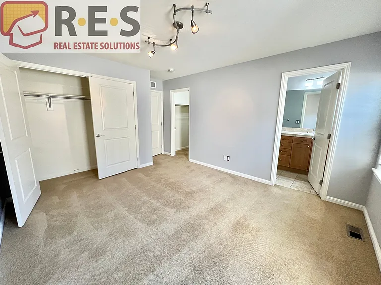 150 S Harrison St #107 — Photo 4