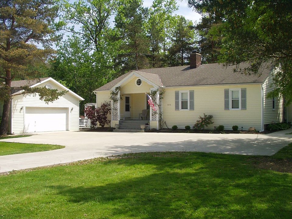 3bedroom ranch on 3 acres